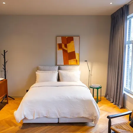 Bed & Breakfast Vondel 99 Amsterdam