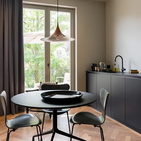 Vondel 99 Bed & Breakfast Amsterdam